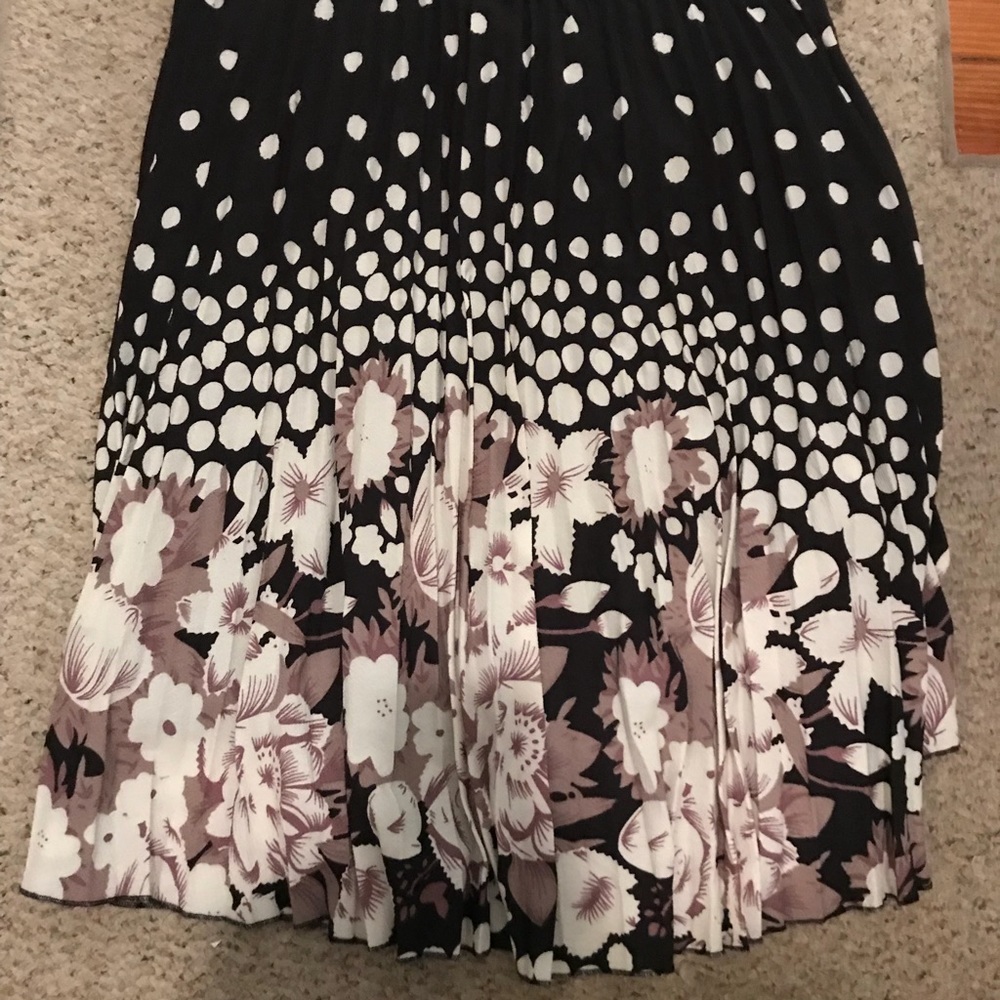 Metro Wear Skirt